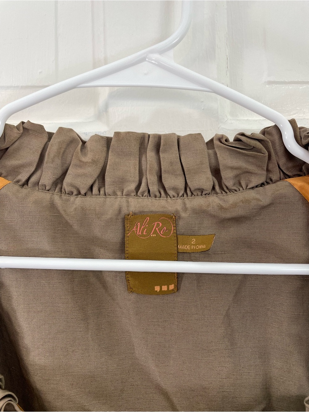 Ali Ro Taupe Brown Ruffle Neck Utility Jacket - Silk Blend - Layering - Size 2 - Picture 7 of 9